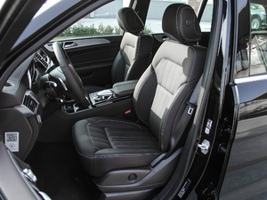 2018GLS 320 4MATIC {