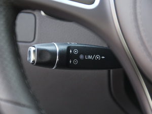 2018GLS 320 4MATIC п؅^