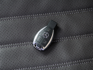 2018GLS 320 4MATIC ܇耳