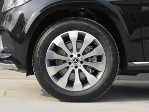 2018GLS 400 4MATIC Ӹ ݆Ȧ