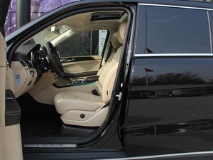 2018GLS 400 4MATIC Ӹ ǰſg