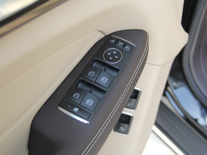 2018GLS 400 4MATIC Ӹ {܇ƅ^	