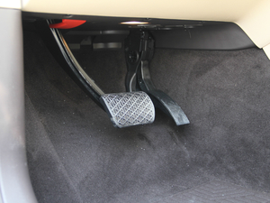 2018GLS 400 4MATIC Ӹ п؅^