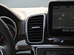 2018GLS 400 4MATIC Ӹ п؅^