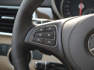 2018GLS 400 4MATIC Ӹ п؅^