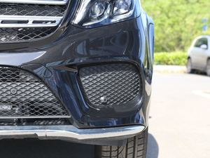 2018Ŀ GLS 400 4MATIC Ӹ ^