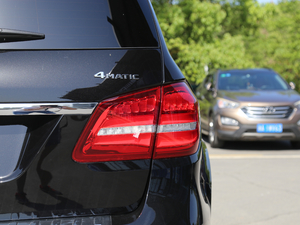 2018Ŀ GLS 400 4MATIC Ӹ β