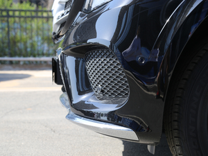 2018Ŀ GLS 400 4MATIC Ӹ ^