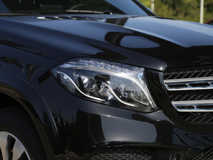 2018Ŀ GLS 400 4MATIC Ӹ ^