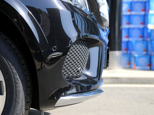 2018Ŀ GLS 400 4MATIC Ӹ ^