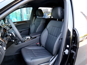 2018Ŀ GLS 400 4MATIC Ӹ {