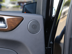 2018Ŀ GLS 400 4MATIC Ӹ g