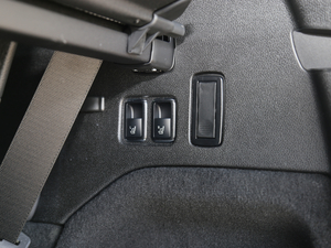 2018Ŀ GLS 400 4MATIC Ӹ g