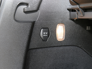 2018Ŀ GLS 400 4MATIC Ӹ g