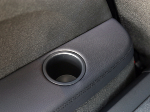 2018Ŀ GLS 400 4MATIC Ӹ g