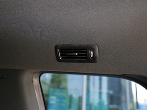 2018Ŀ GLS 400 4MATIC Ӹ g