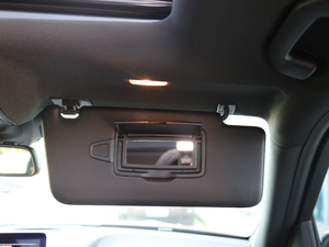 2018Ŀ GLS 400 4MATIC Ӹ g