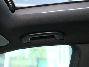 2018Ŀ GLS 400 4MATIC Ӹ g