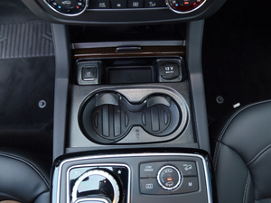 2018Ŀ GLS 400 4MATIC Ӹ п؅^