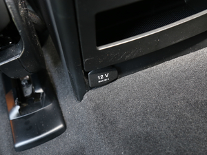 2018Ŀ GLS 400 4MATIC Ӹ п؅^