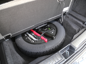 2018Ŀ GLS 400 4MATIC Ӹ ̥