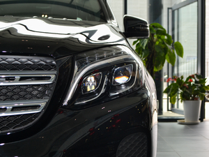 2018Ŀ GLS 320 4MATIC 