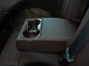 2018Ŀ GLS 320 4MATIC 