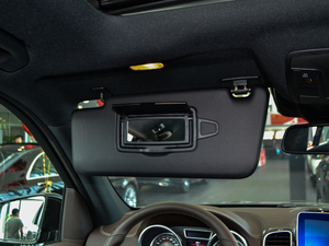 2018Ŀ GLS 320 4MATIC ꖰ壨