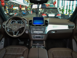 2018Ŀ GLS 320 4MATIC (ni)ȫ