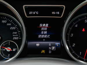 2018Ŀ GLS 500 4MATIC п؅^(q)