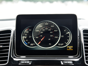 2018Ŀ GLS 500 4MATIC п؅^