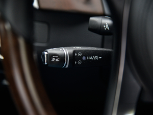 2018Ŀ GLS 500 4MATIC п؅^