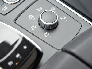 2018Ŀ GLS 500 4MATIC п؅^