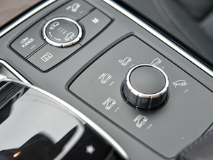 2018Ŀ GLS 500 4MATIC п؅^