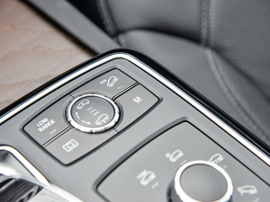 2018Ŀ GLS 500 4MATIC п؅^