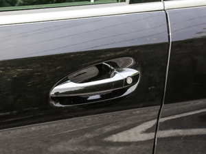 2018Ŀ GLS 500 4MATIC {T