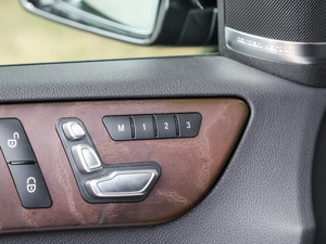 2018Ŀ GLS 500 4MATIC g