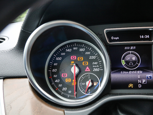 2018Ŀ GLS 500 4MATIC п؅^(q)