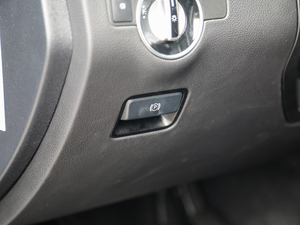 2018Ŀ GLS 500 4MATIC п؅^(q)