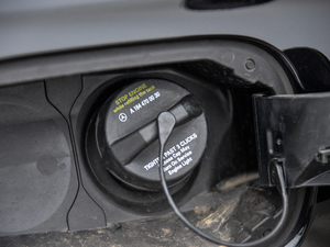 2018Ŀ GLS 500 4MATIC ^