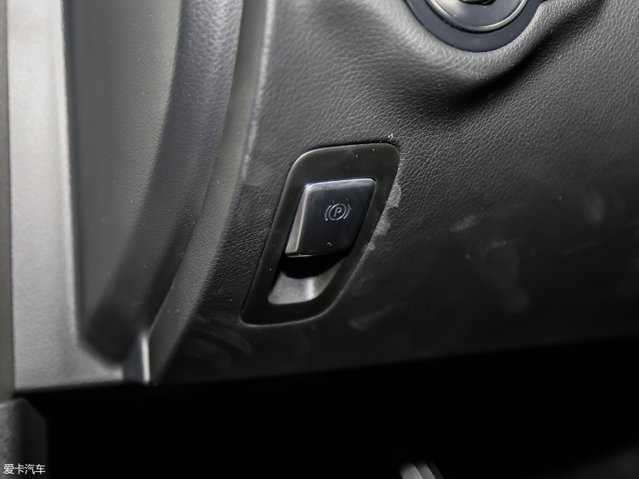 2018YC(M(jn)) C 300