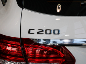 2018C 200 ^