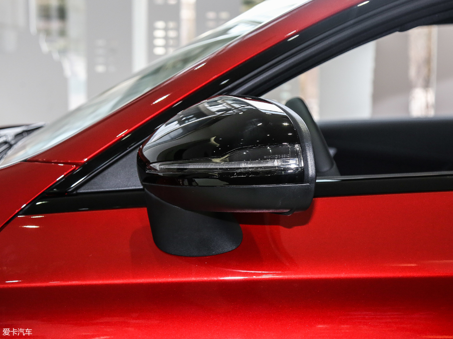 2018YCCoupe C 300 Iҹ؄e