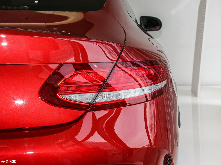 2018YCCoupe C 300 Iҹ؄e