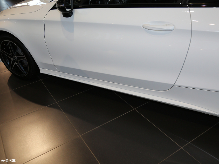 2018YC(j)Coupe C 200 I܇