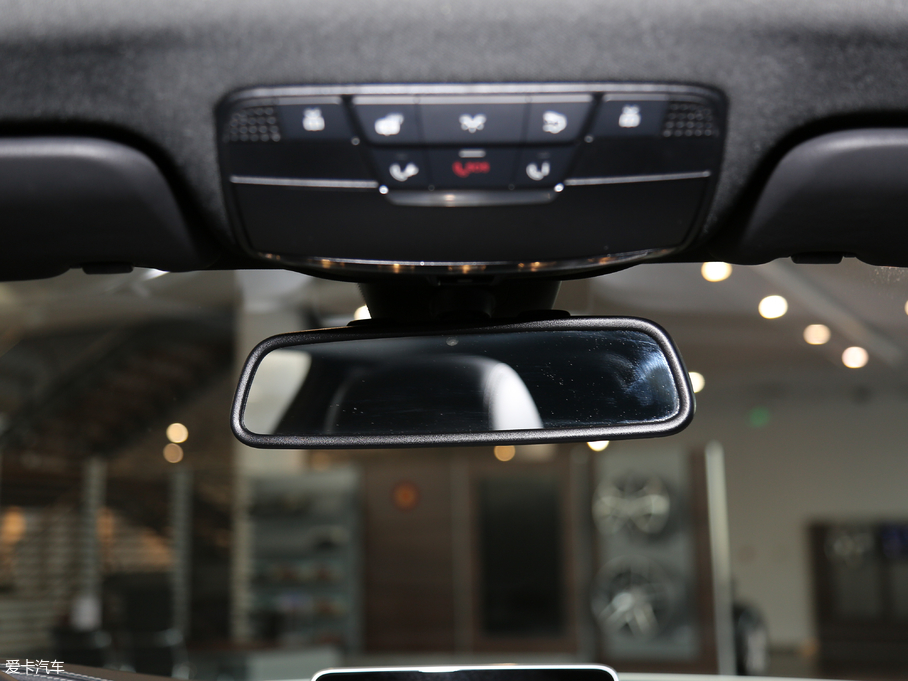 2018YCCoupe C 200 I܇