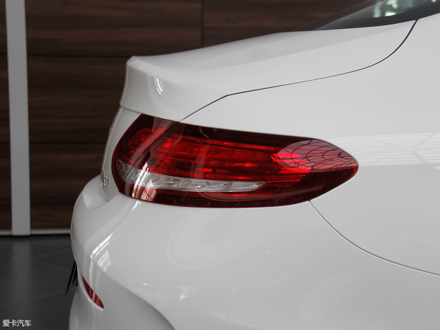 2018YCCoupe C 200 4MATIC I܇