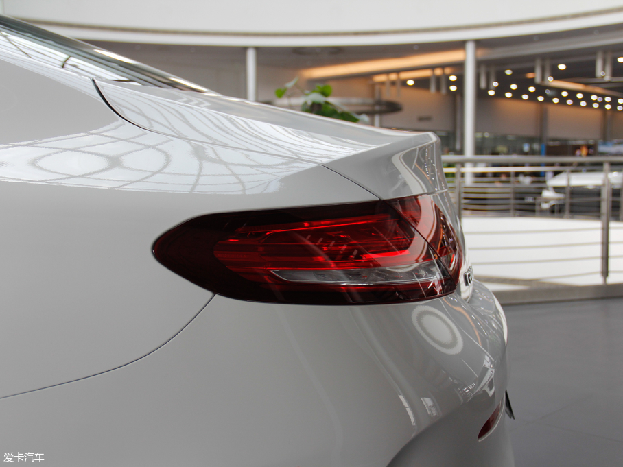 2018YCCoupe C 200 4MATIC I܇