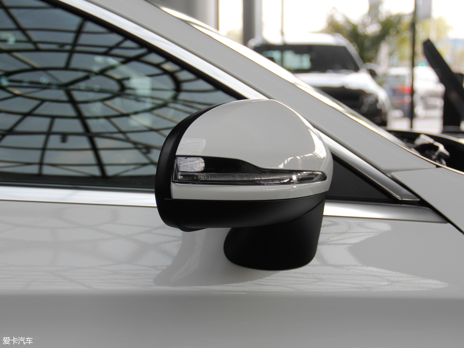 2018YCCoupe C 200 4MATIC I܇