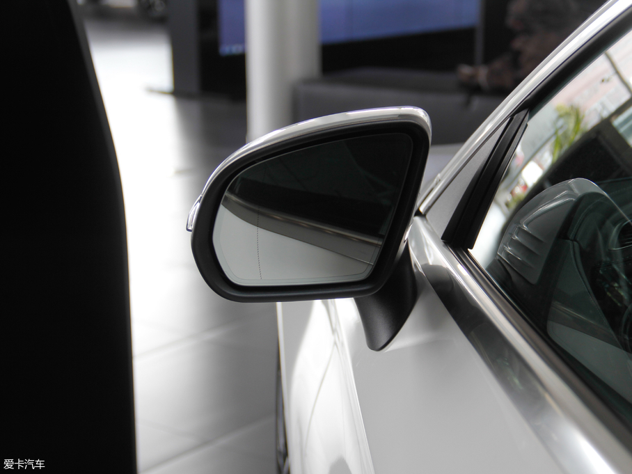 2018YCCoupe C 200 4MATIC I܇